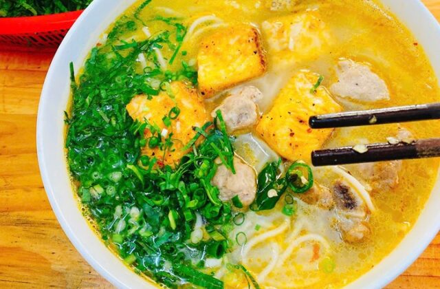 Bánh canh đặc biệt Quảng Bình